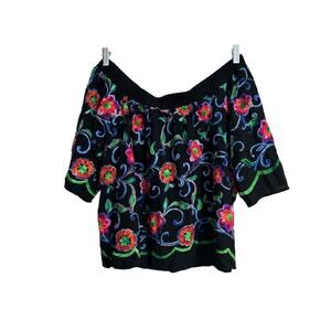 Karen Kane Off Shoulder Embroidered Blouse Large
